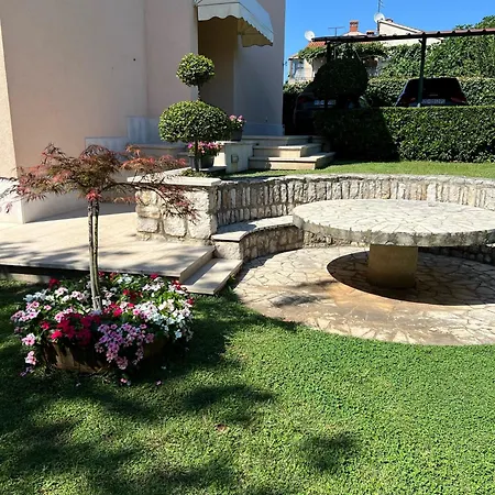 Apartments Monfiorenzo Rovinj Exterior photo