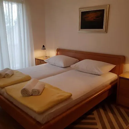 Apartments Monfiorenzo Rovinj Exterior photo
